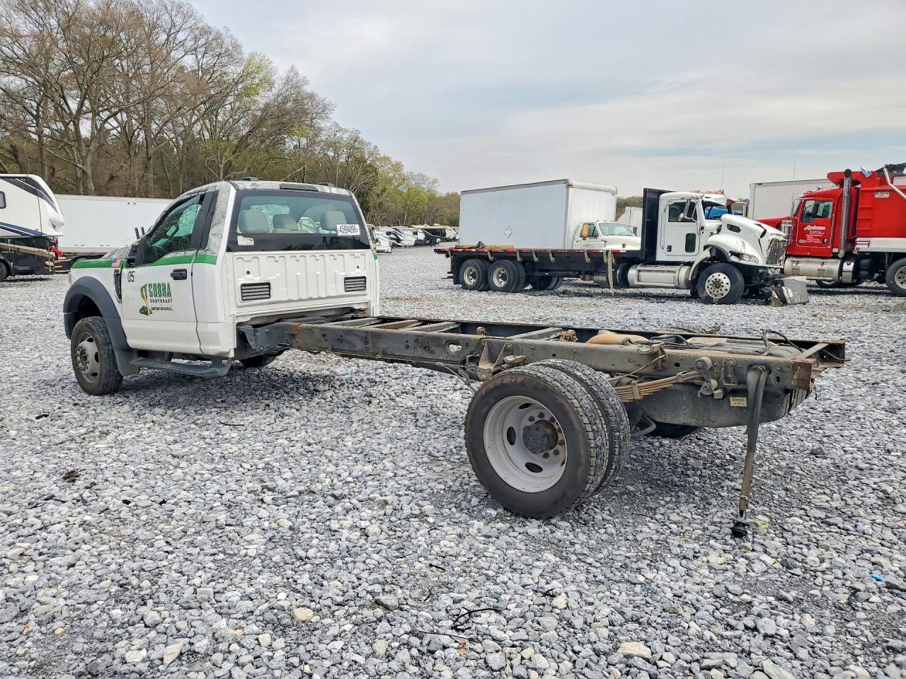 2020 FORD F550 SUPER DUTY TRUCK CAB AND CHASSIS photo 3
