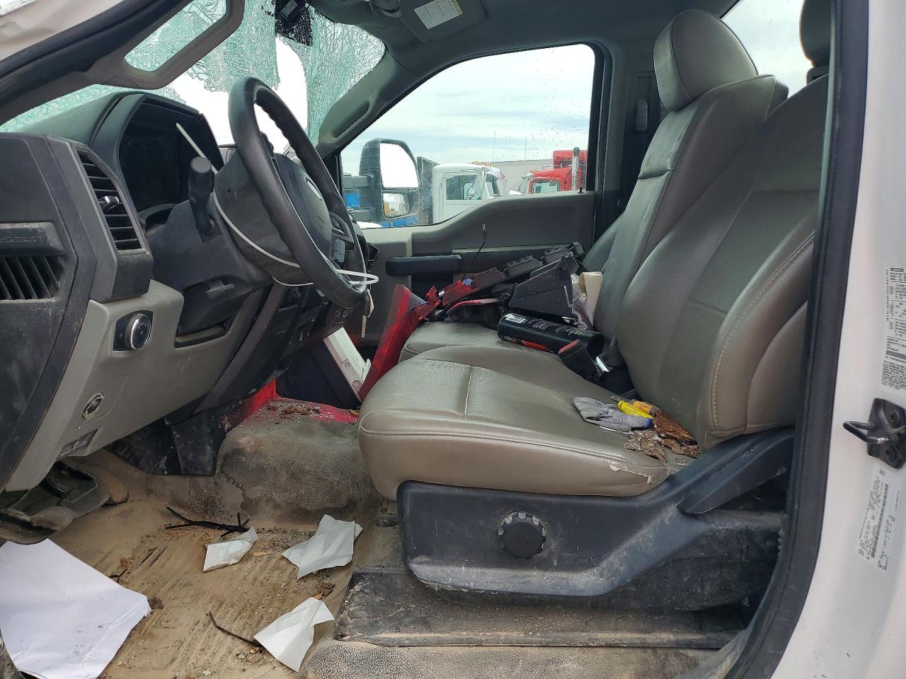 2020 FORD F550 SUPER DUTY TRUCK CAB AND CHASSIS photo 13