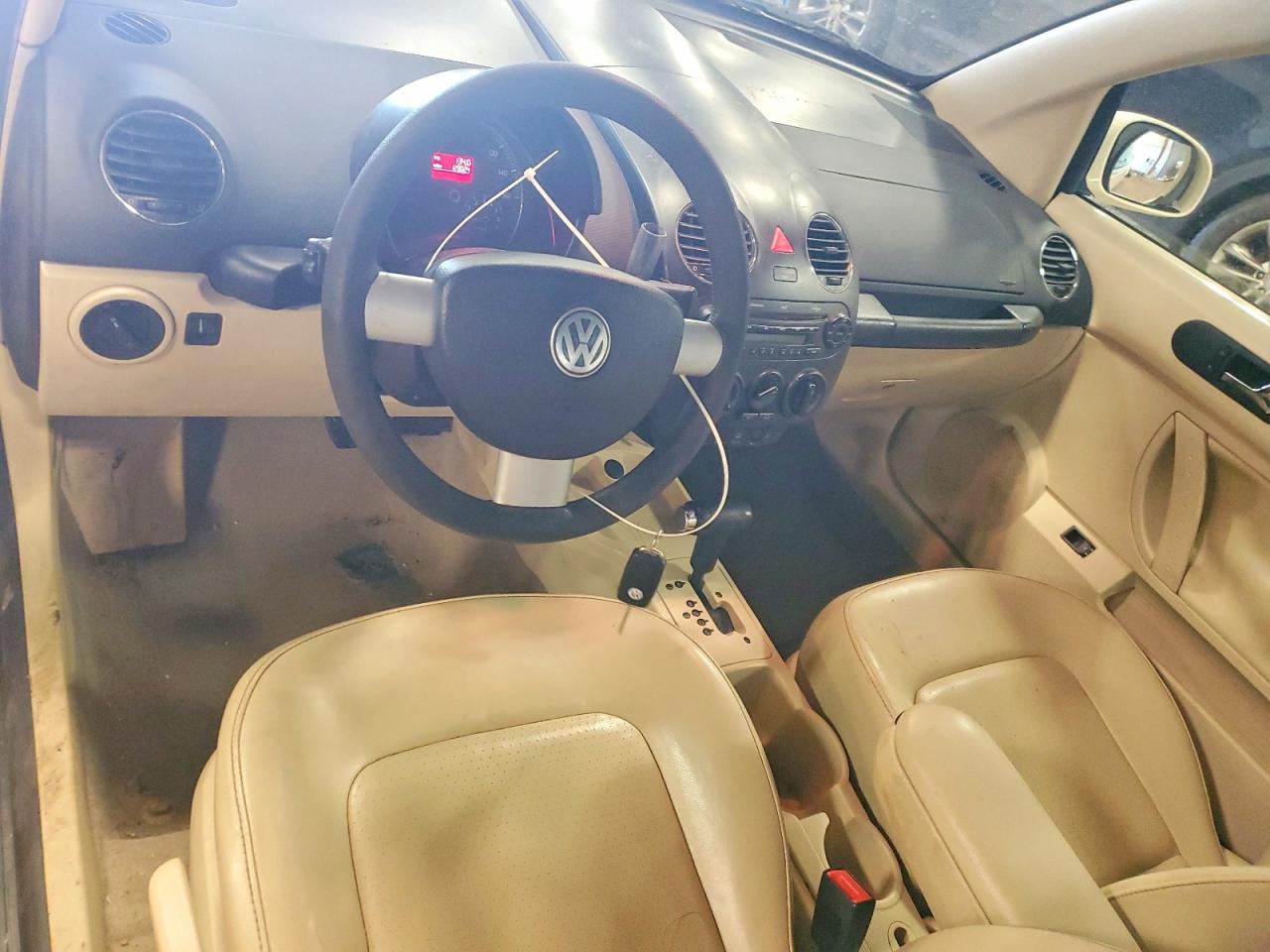 2006 VOLKSWAGEN NEW BEETLE CONVERTIBLE OPTION PACKAGE 1 photo 8
