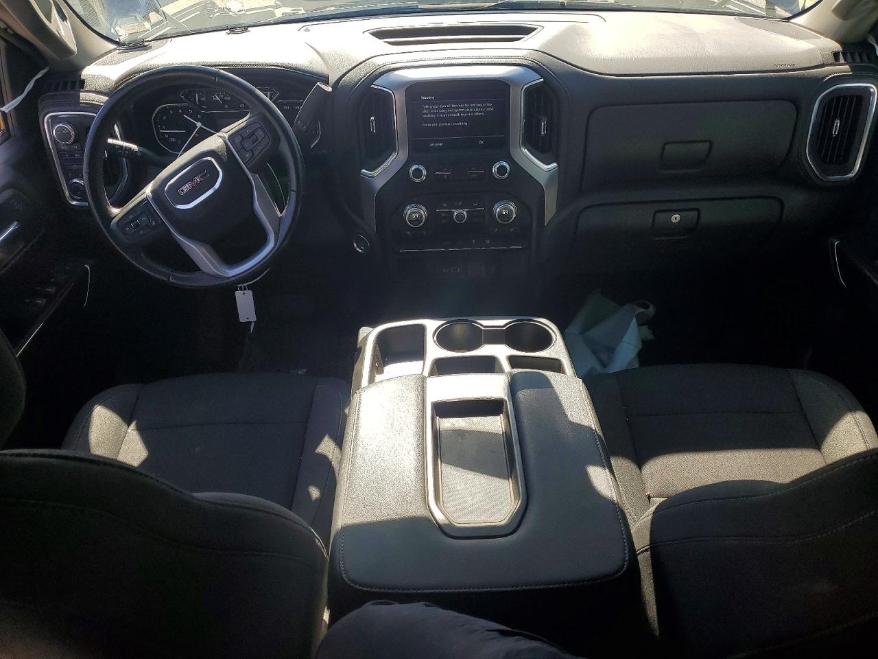2022 GMC SIERRA LIMITED K1500 SLE photo 8