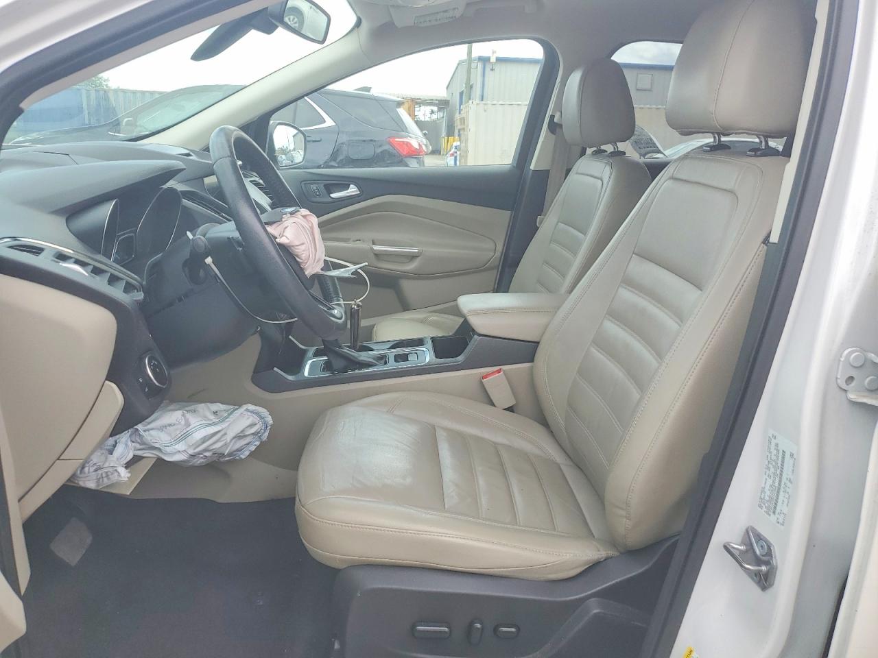 2017 FORD ESCAPE TITANIUM photo 13