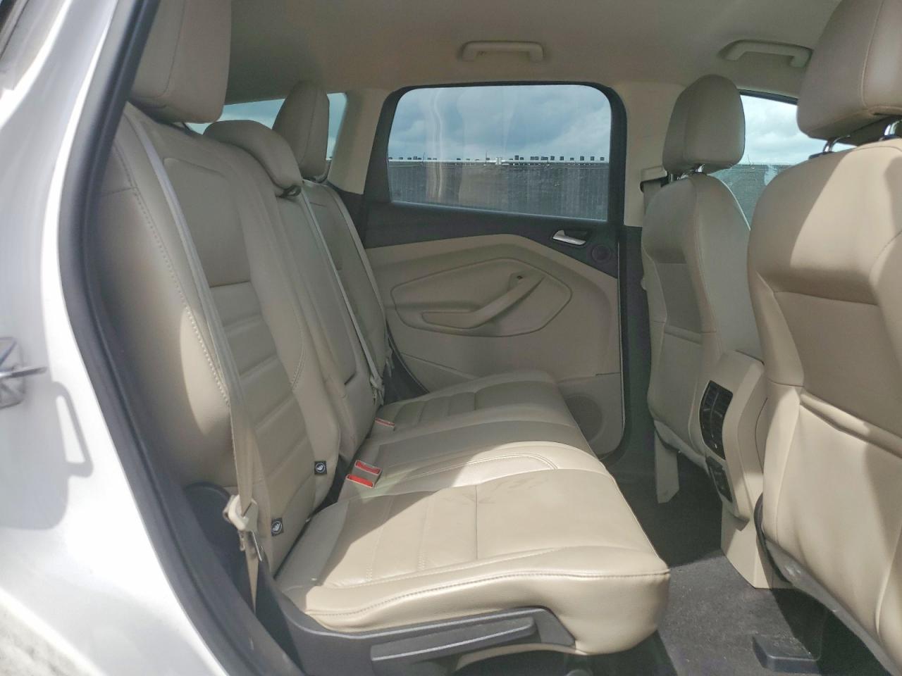 2017 FORD ESCAPE TITANIUM photo 21