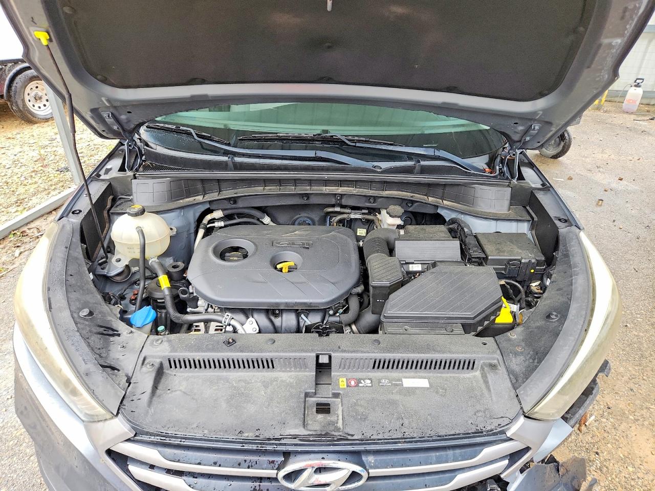 2017 HYUNDAI TUCSON SE photo 12