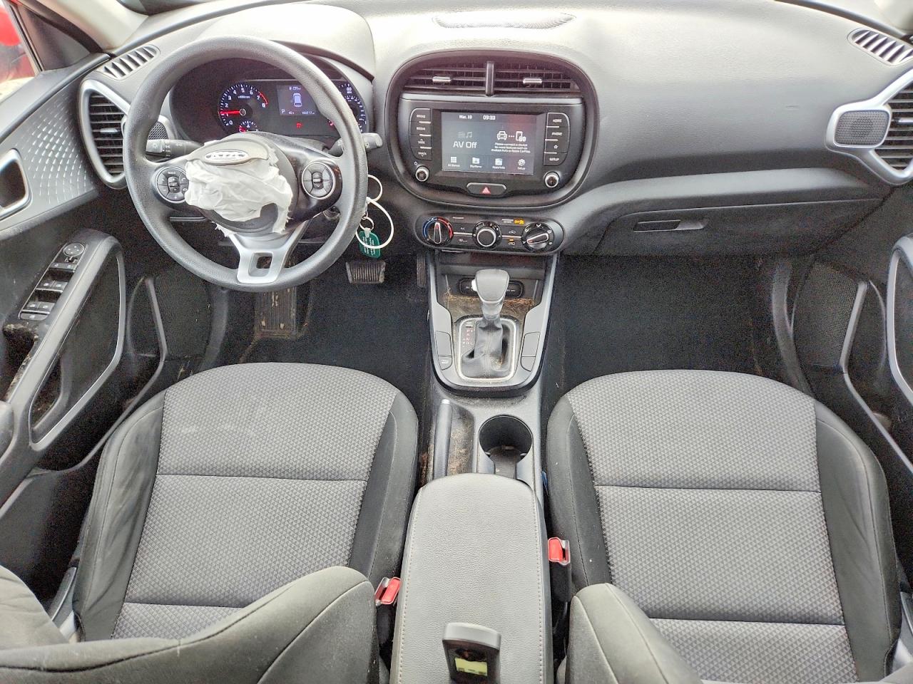 2020 KIA SOUL LX photo 8