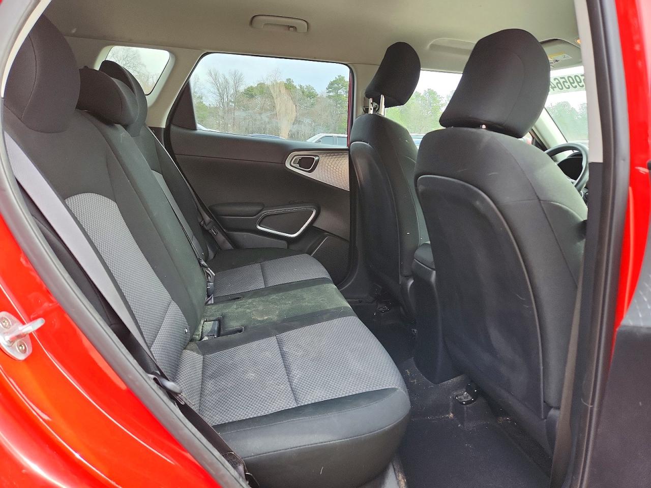2020 KIA SOUL LX photo 11
