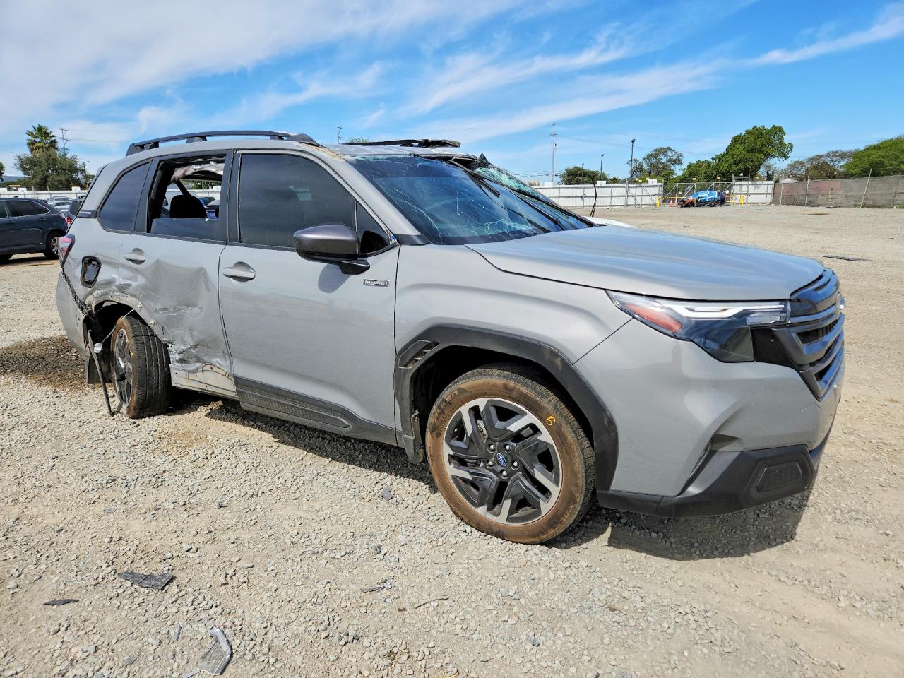 2025 SUBARU FORESTER PREMIUM photo 4