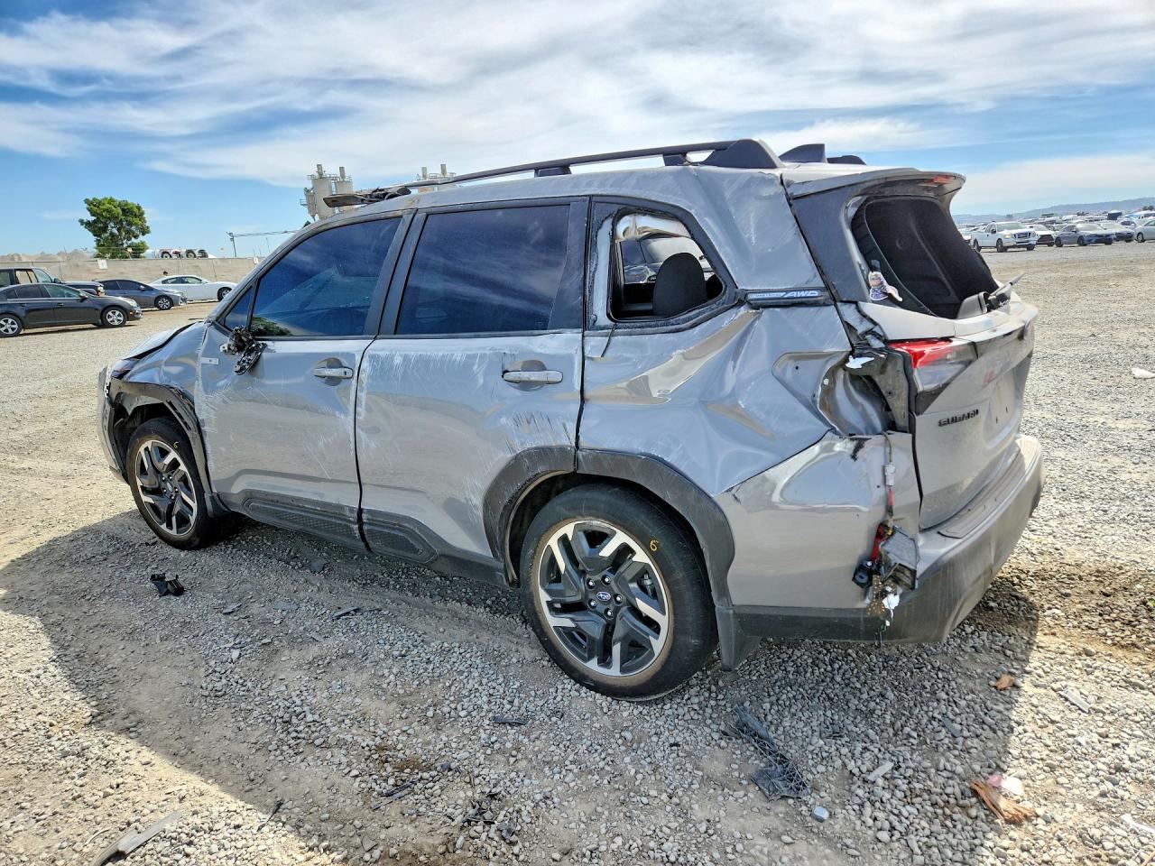 2025 SUBARU FORESTER PREMIUM photo 2