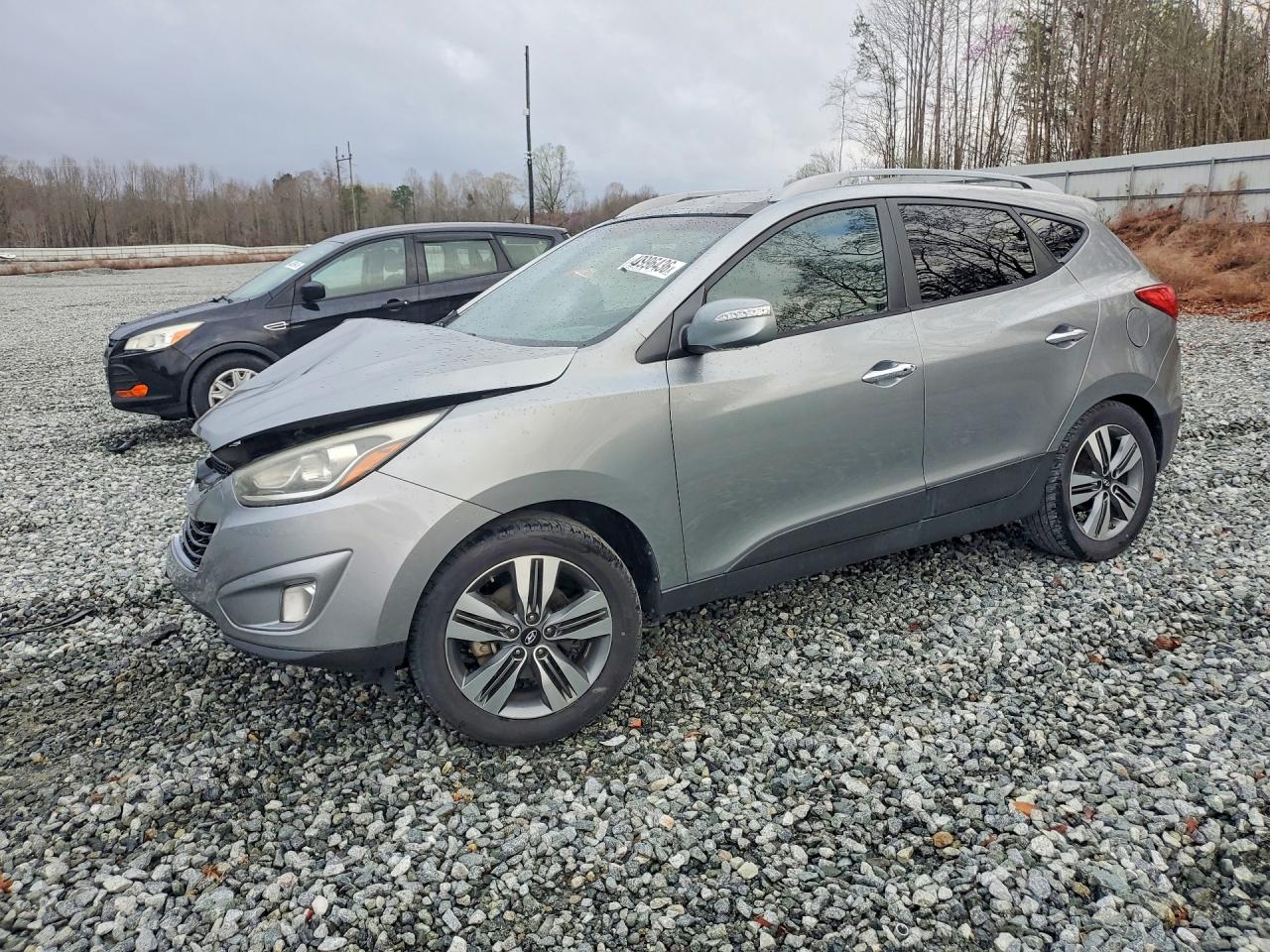 2015 HYUNDAI TUCSON