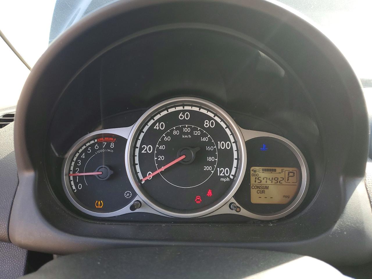 2011 MAZDA MAZDA2 photo 33