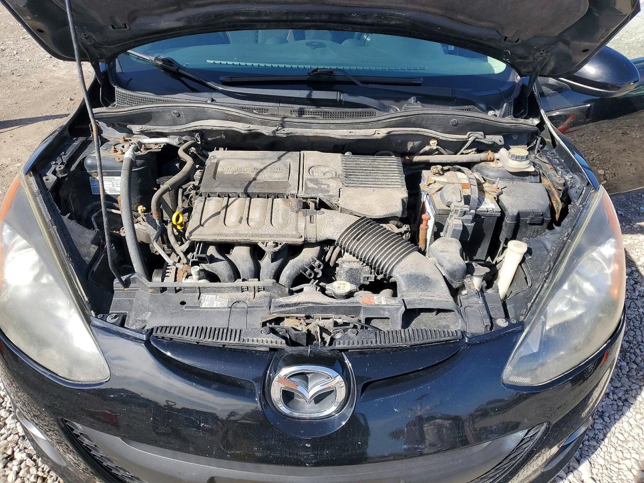 2011 MAZDA MAZDA2 photo 41