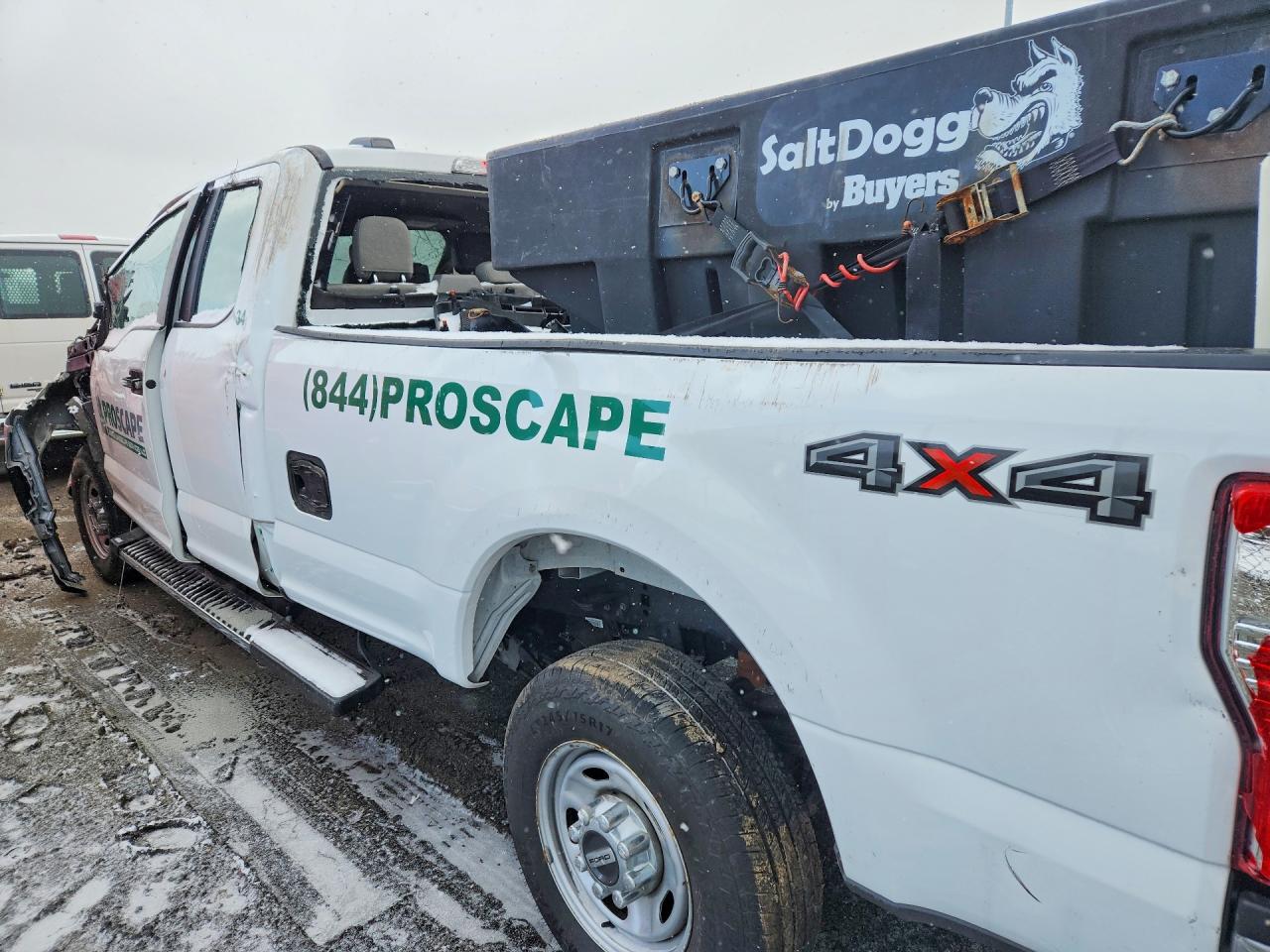 2022 FORD F350 SUPER DUTY photo 2