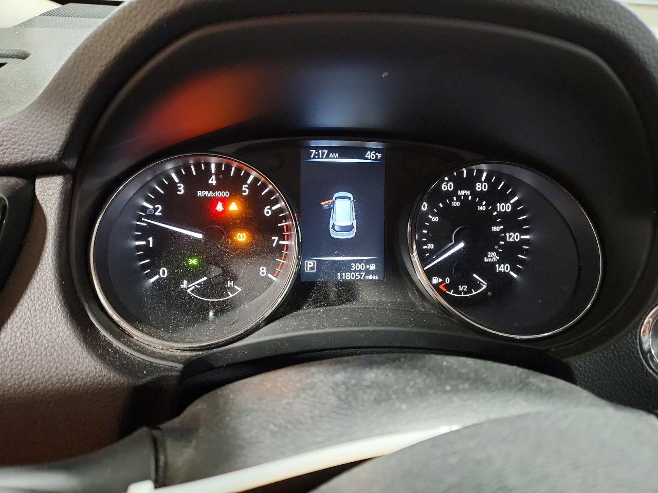2017 NISSAN ROGUE SV photo 9