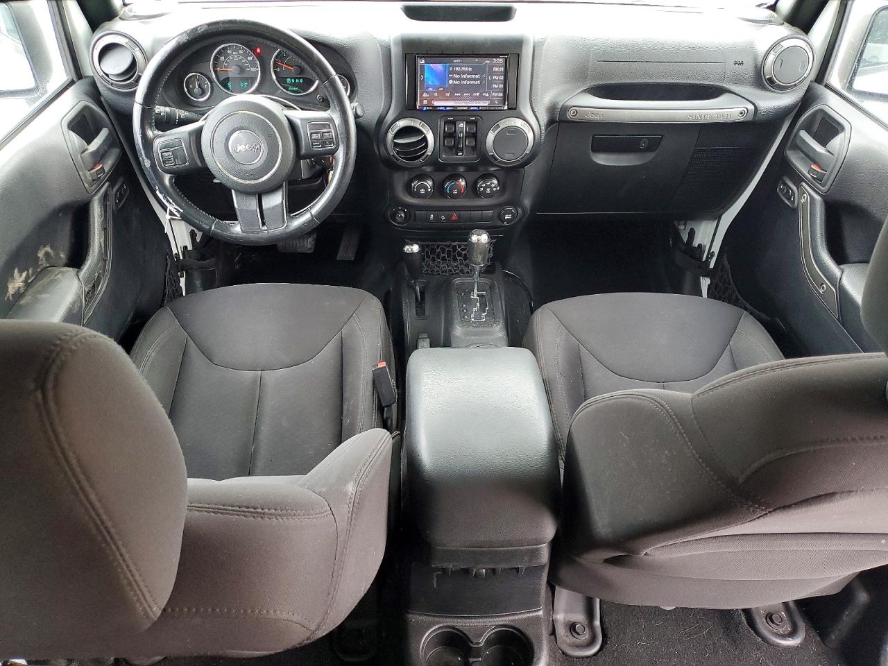 2015 JEEP WRANGLER UNLIMITED SPORT photo 8