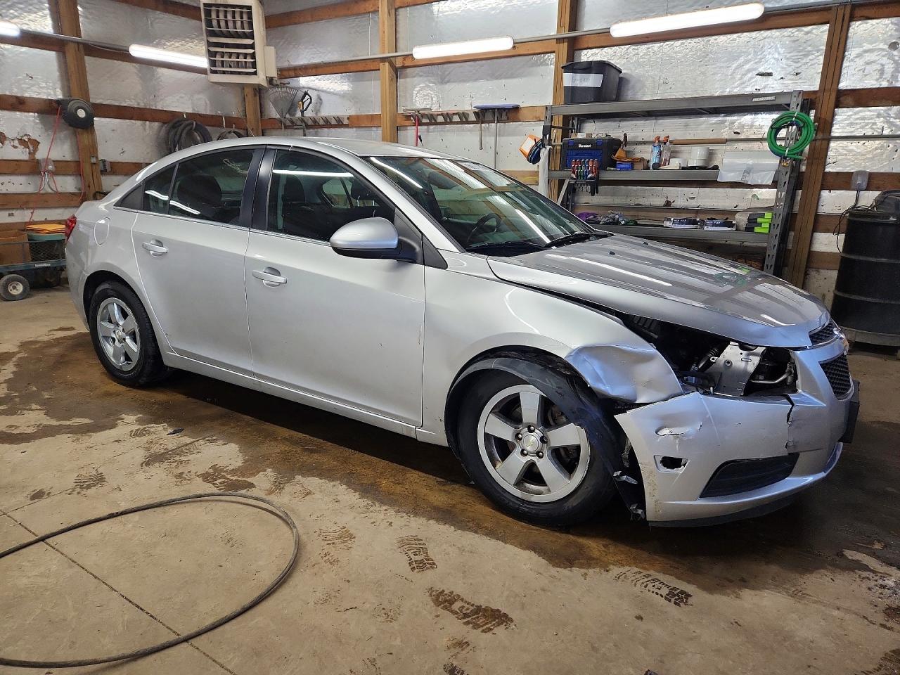 2014 CHEVROLET CRUZE LT photo 4