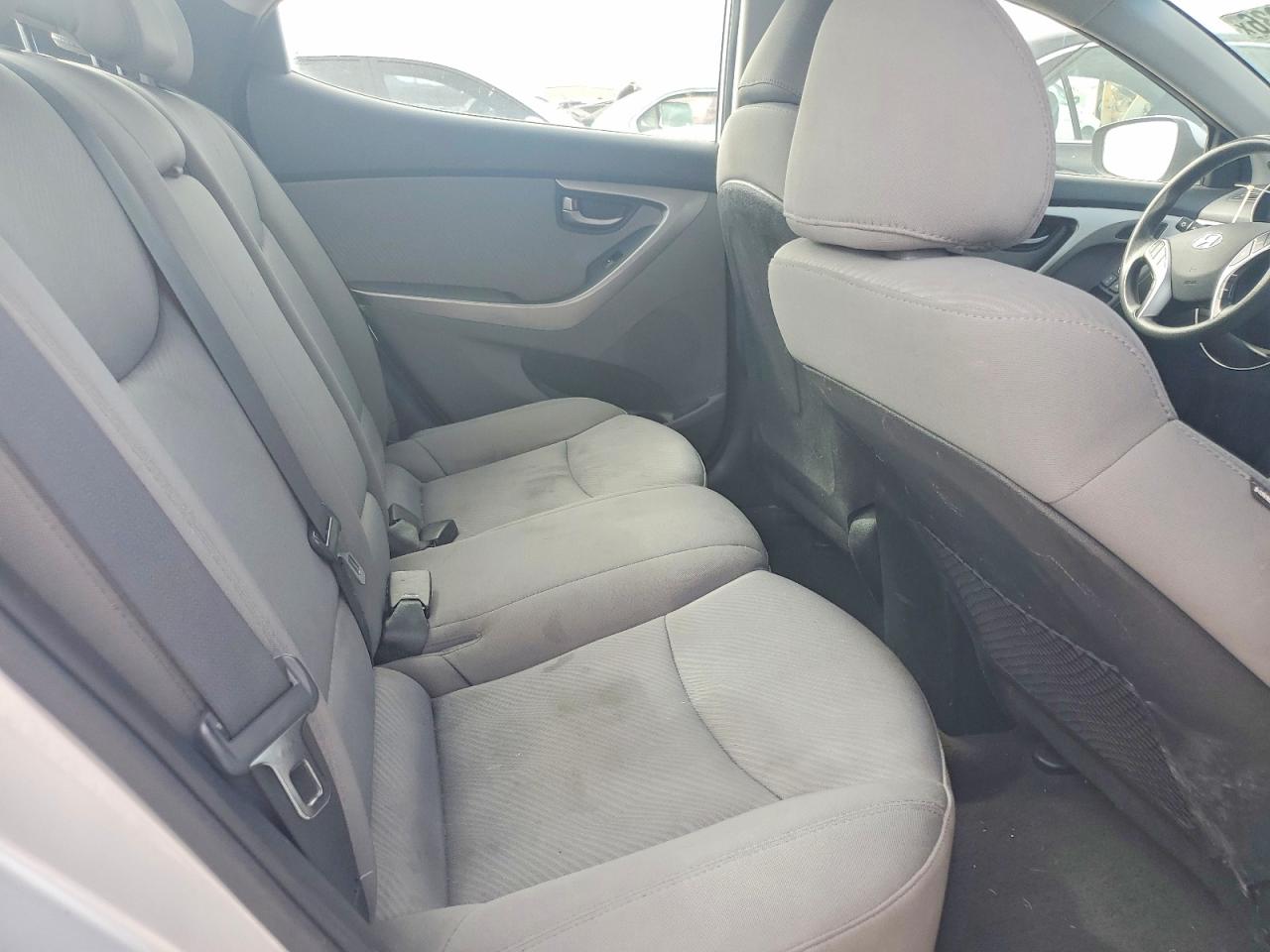 2012 HYUNDAI ELANTRA GLS photo 10