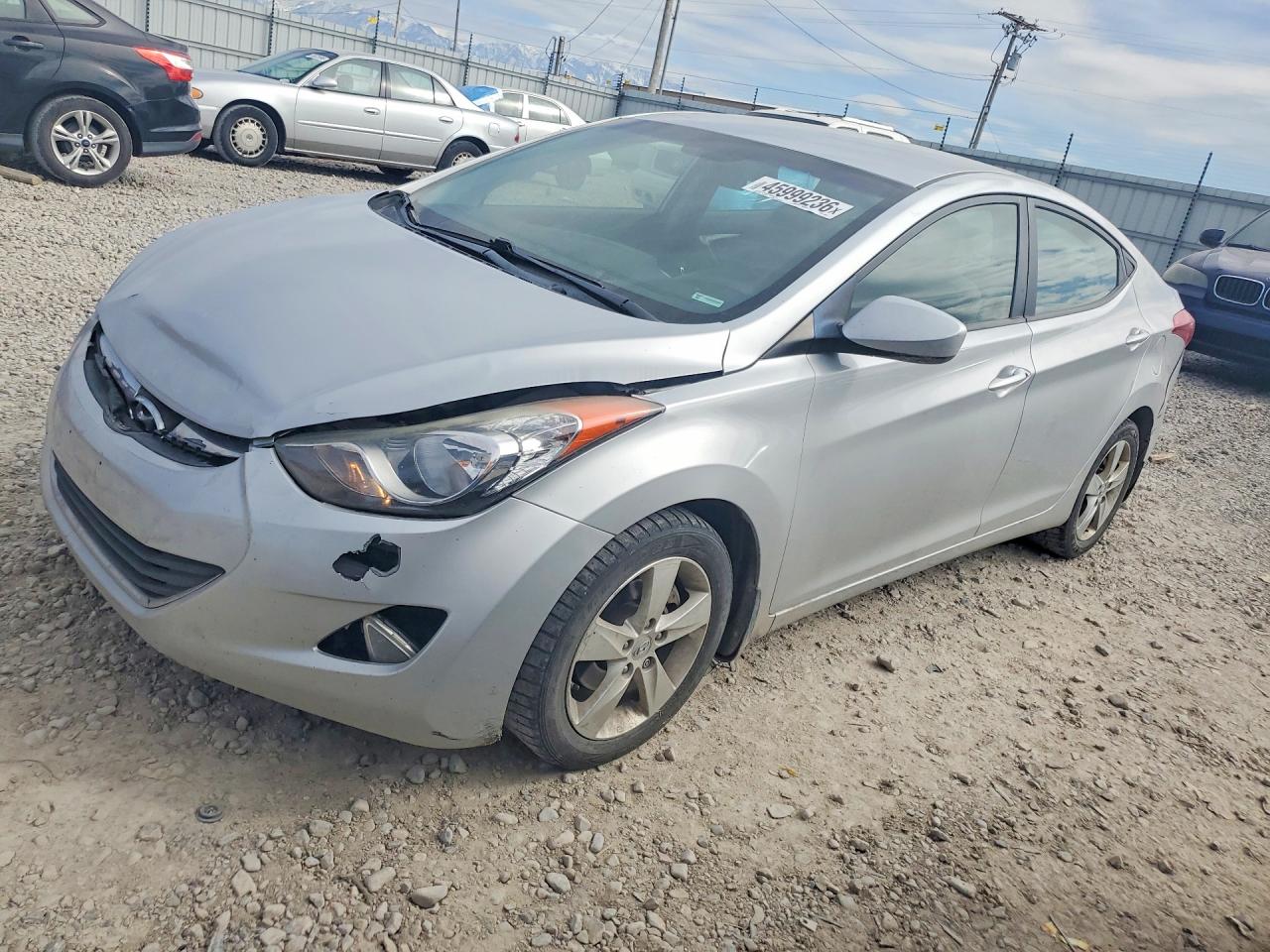 2012 HYUNDAI ELANTRA
