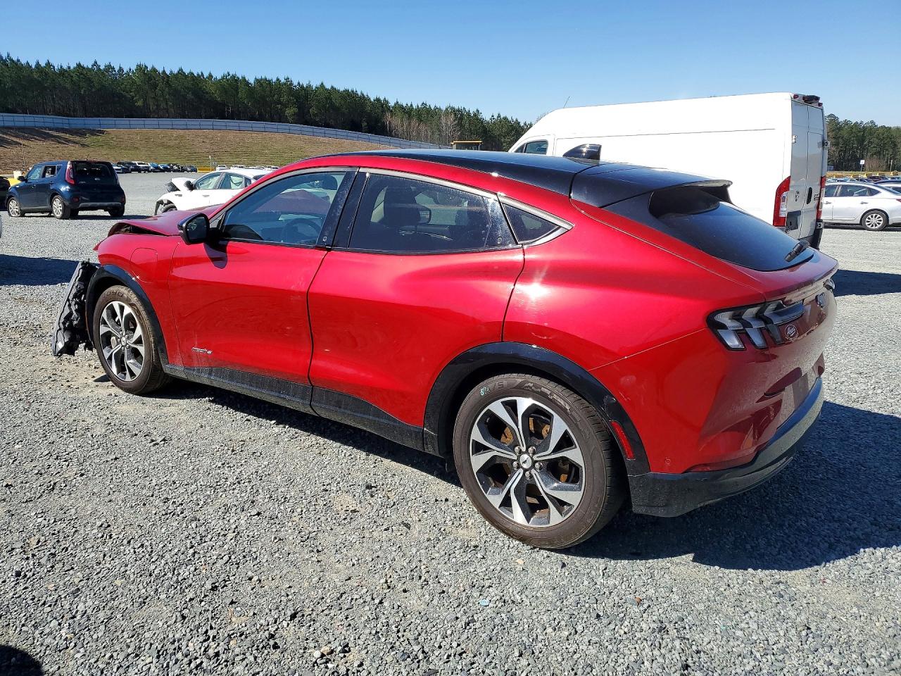 2022 FORD MUSTANG MACH-E PREMIUM photo 2