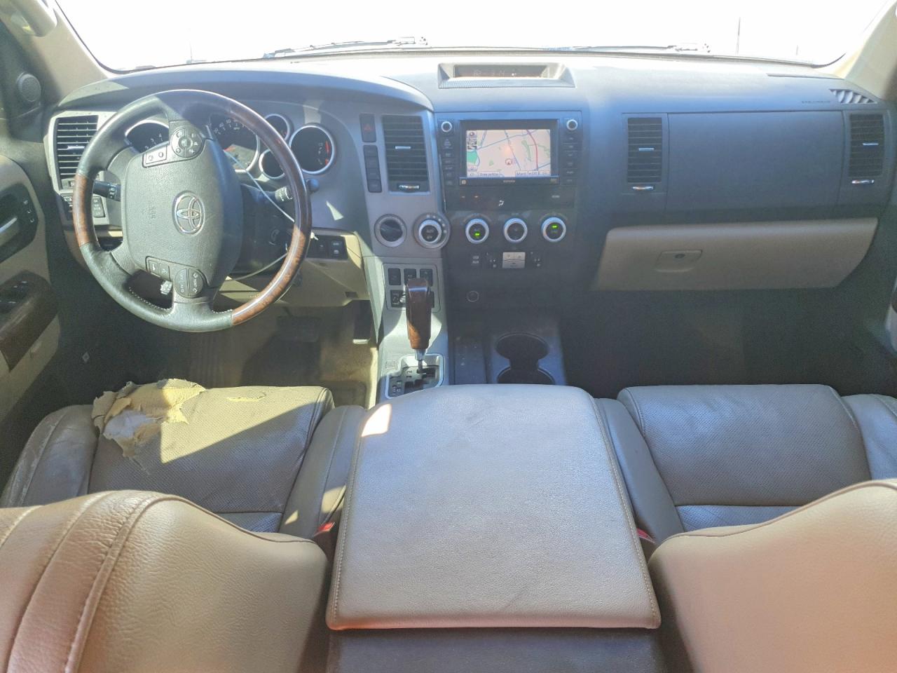 2010 TOYOTA SEQUOIA PLATINUM photo 8
