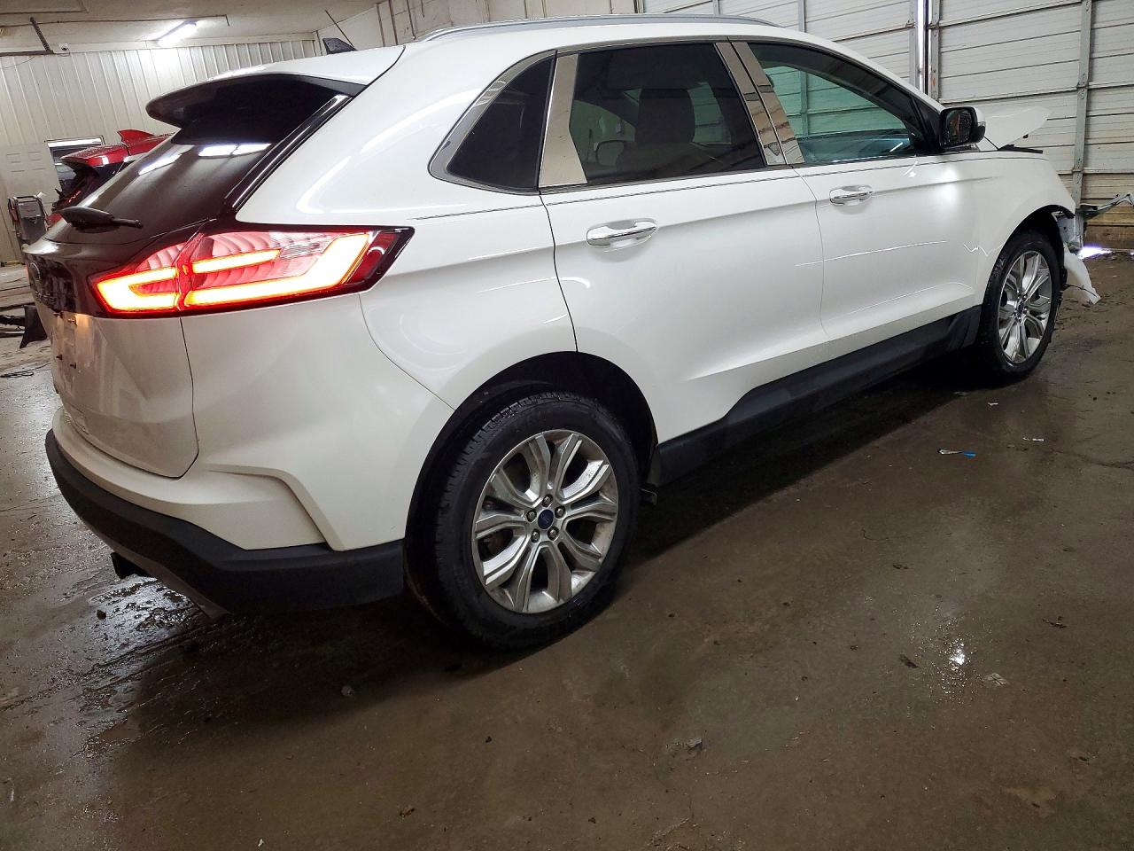 2021 FORD EDGE TITANIUM photo 5