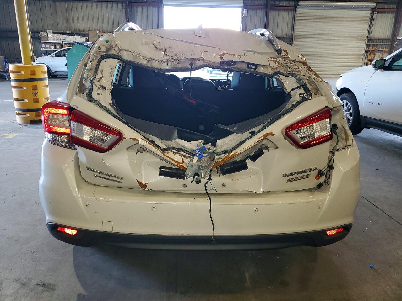 2017 SUBARU IMPREZA LIMITED photo 11