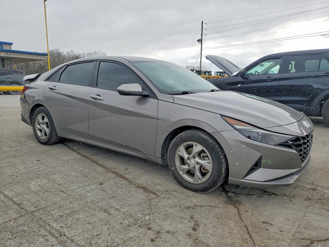 2021 HYUNDAI ELANTRA SE photo 4