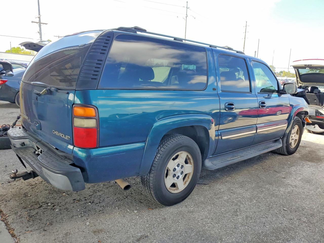 2005 CHEVROLET SUBURBAN C1500 photo 5