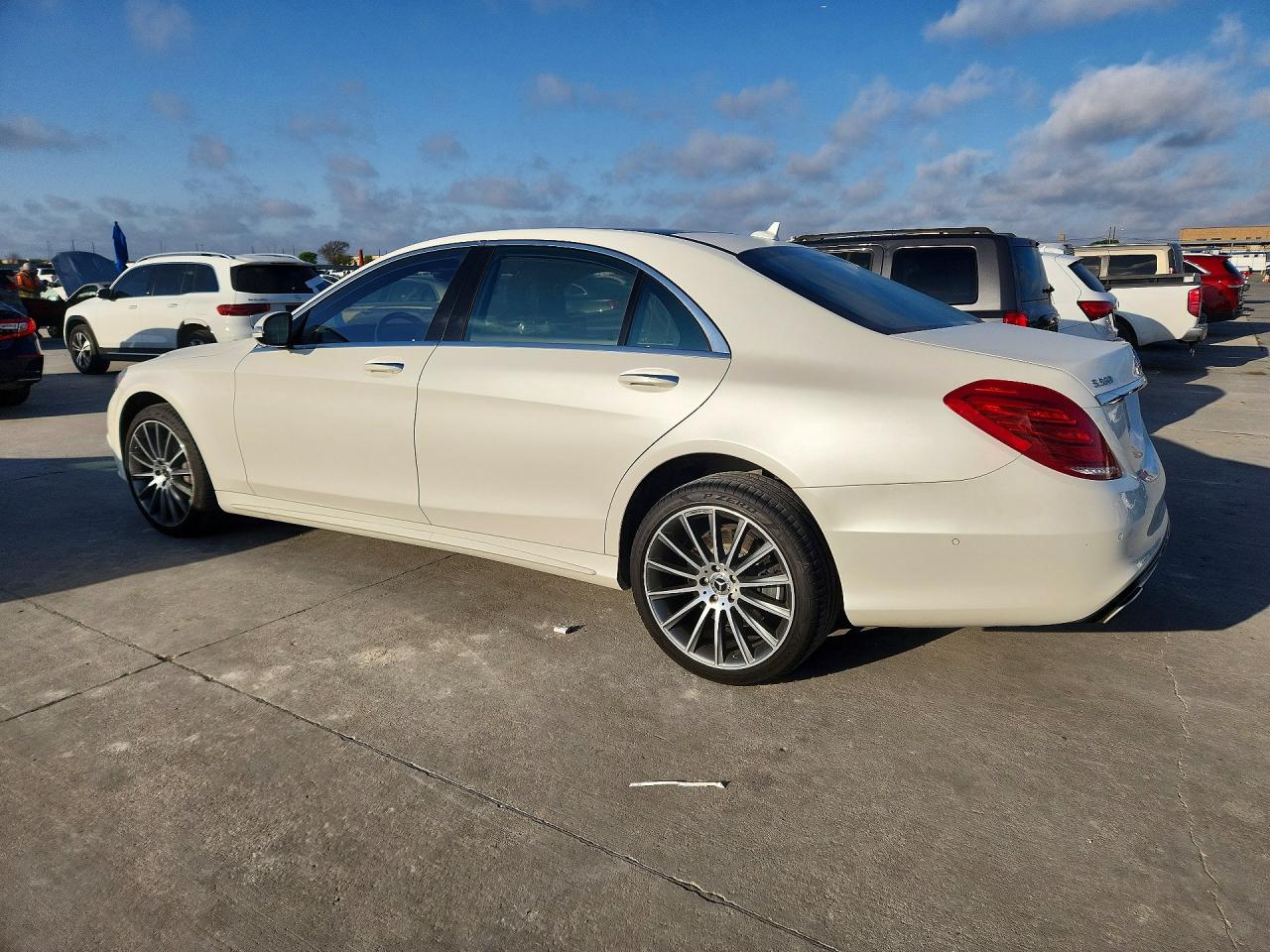 2015 MERCEDES-BENZ S 550 4MATIC photo 2
