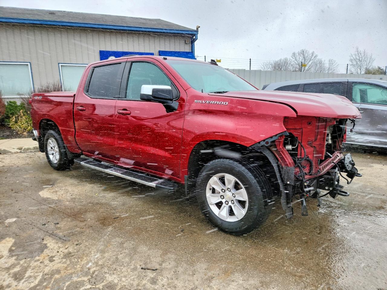 2019 CHEVROLET SILVERADO K1500 LT photo 4