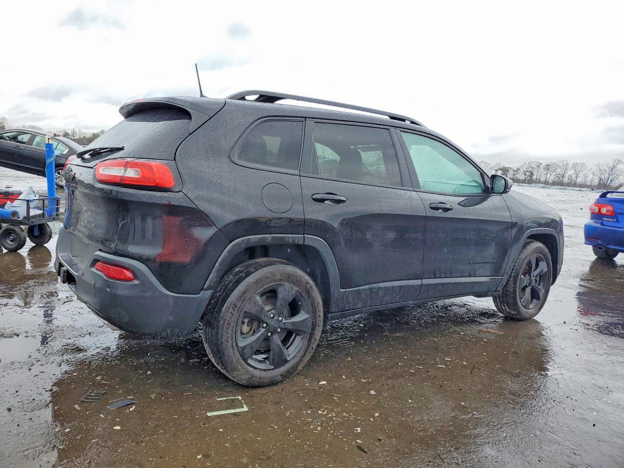 2017 JEEP CHEROKEE LIMITED photo 3