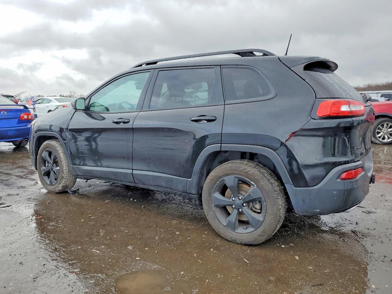 2017 JEEP CHEROKEE LIMITED photo 2