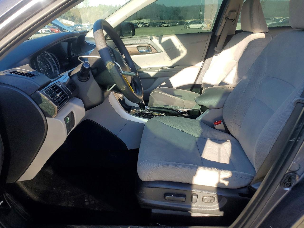 2017 HONDA ACCORD EX photo 13