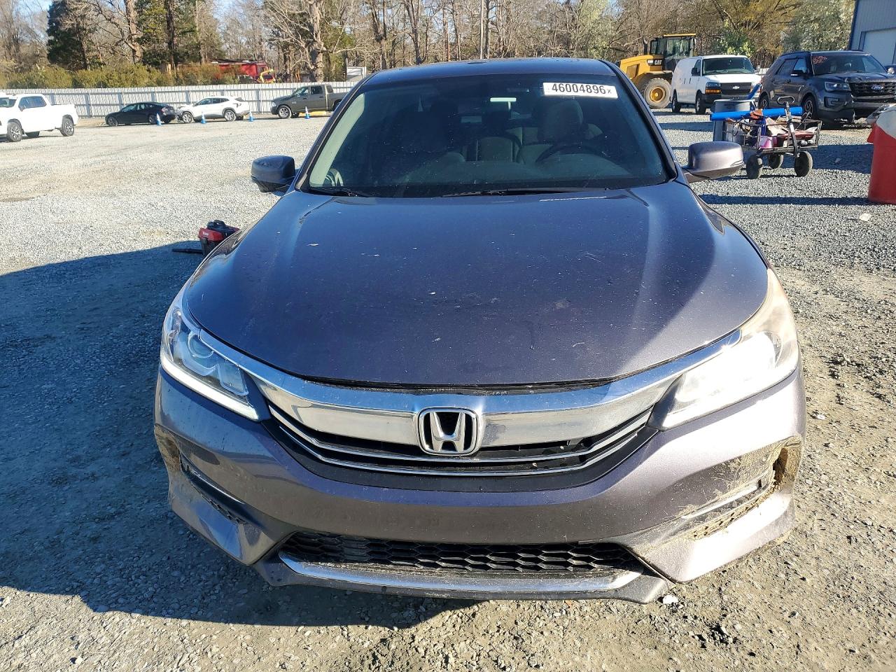 2017 HONDA ACCORD EX photo 9