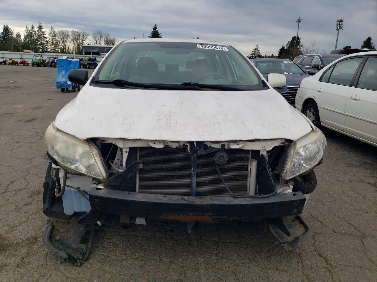 2010 TOYOTA COROLLA LE photo 5