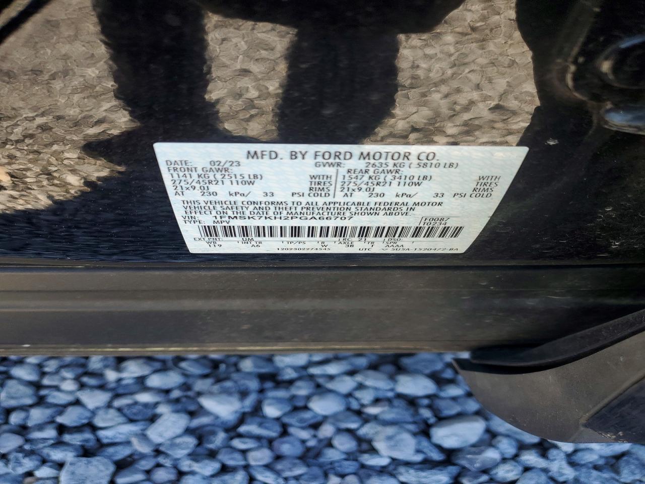 2023 FORD EXPLORER ST-LINE photo 25