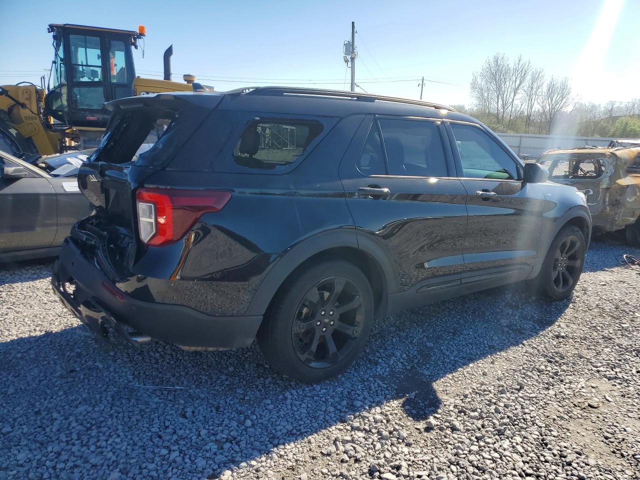 2023 FORD EXPLORER ST-LINE photo 5