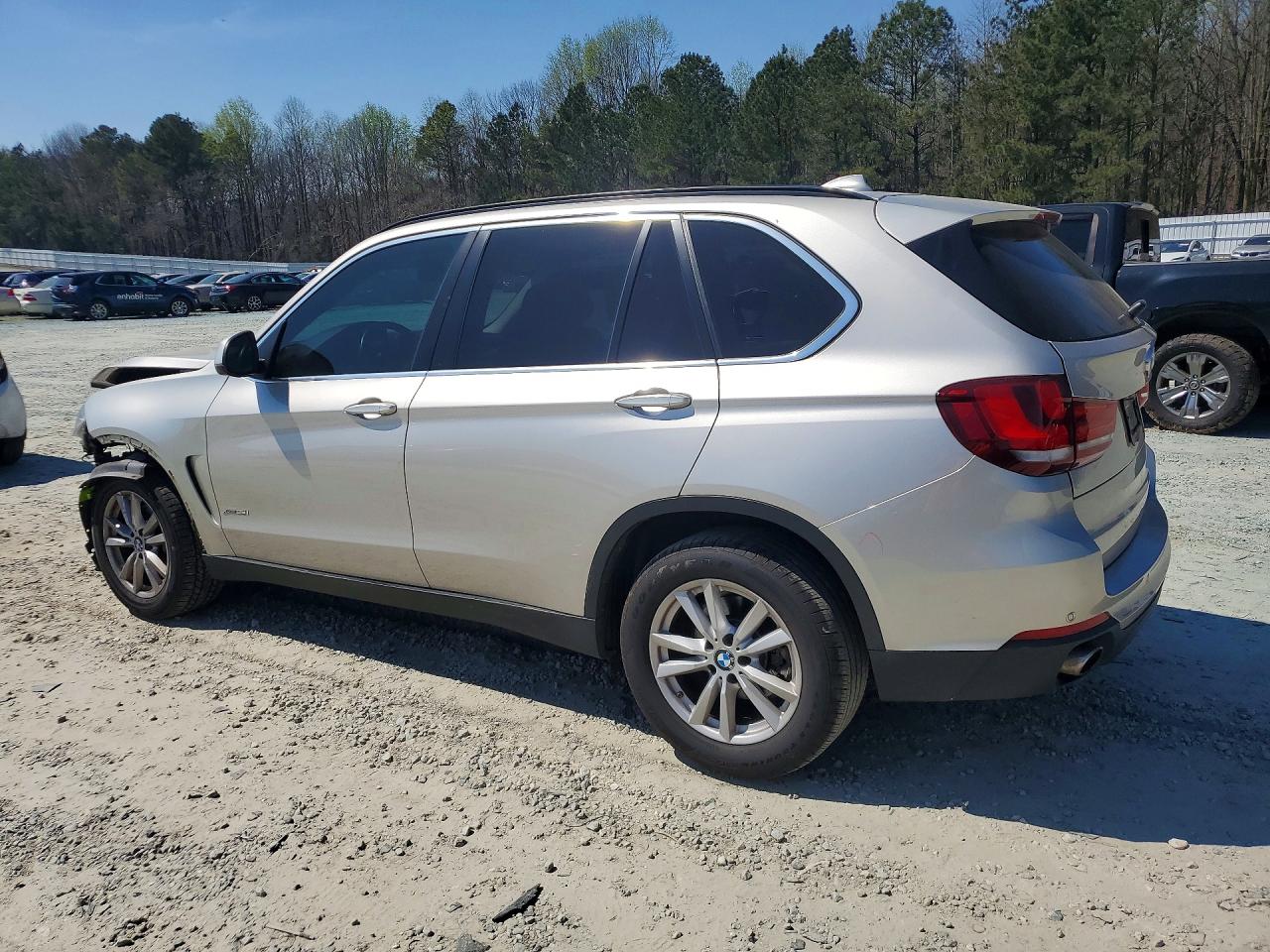 2015 BMW X5 XDRIVE35I photo 2