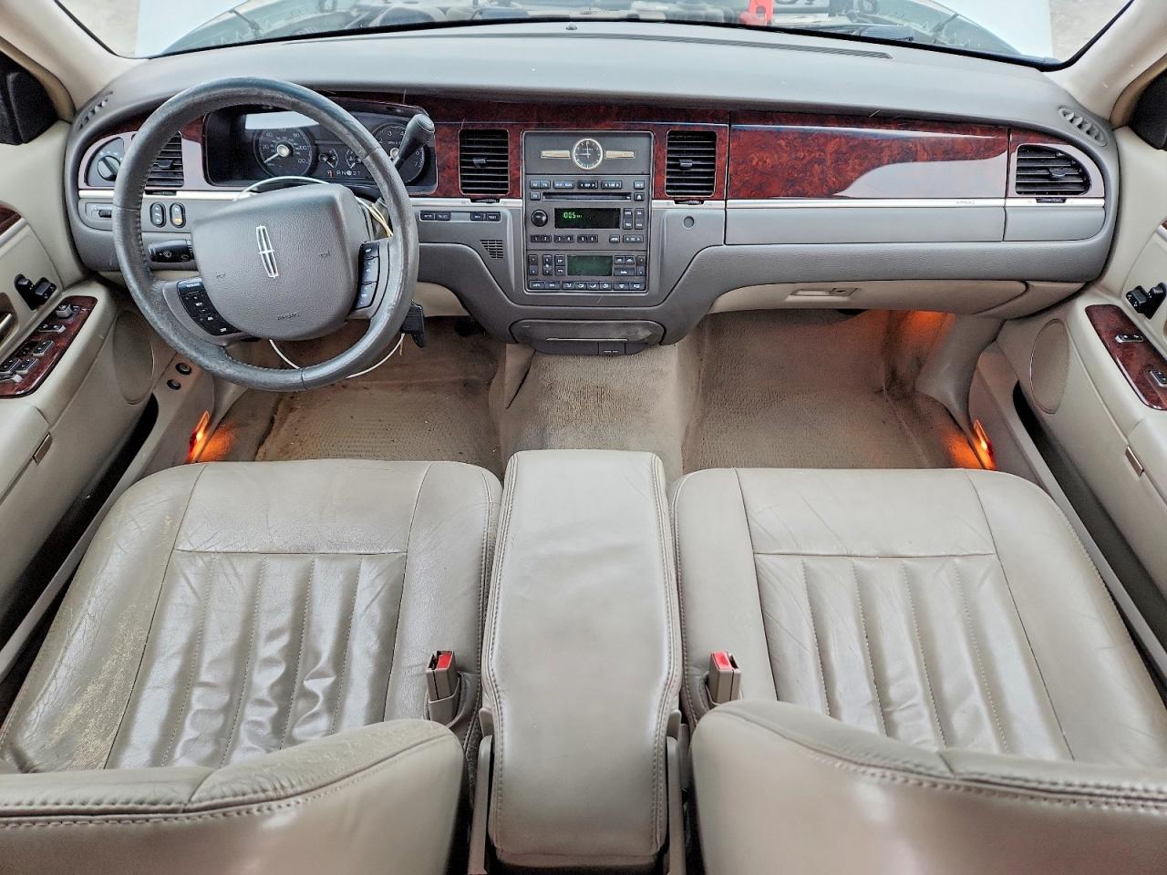 2007 LINCOLN TOWN CAR SIGNATURE photo 15