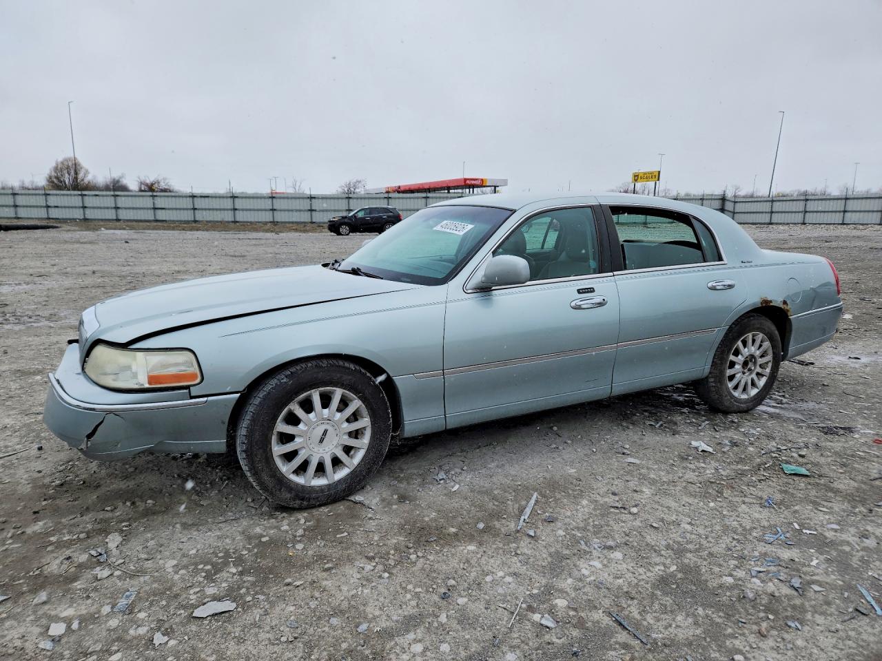 2007 LINCOLN TOWN CAR