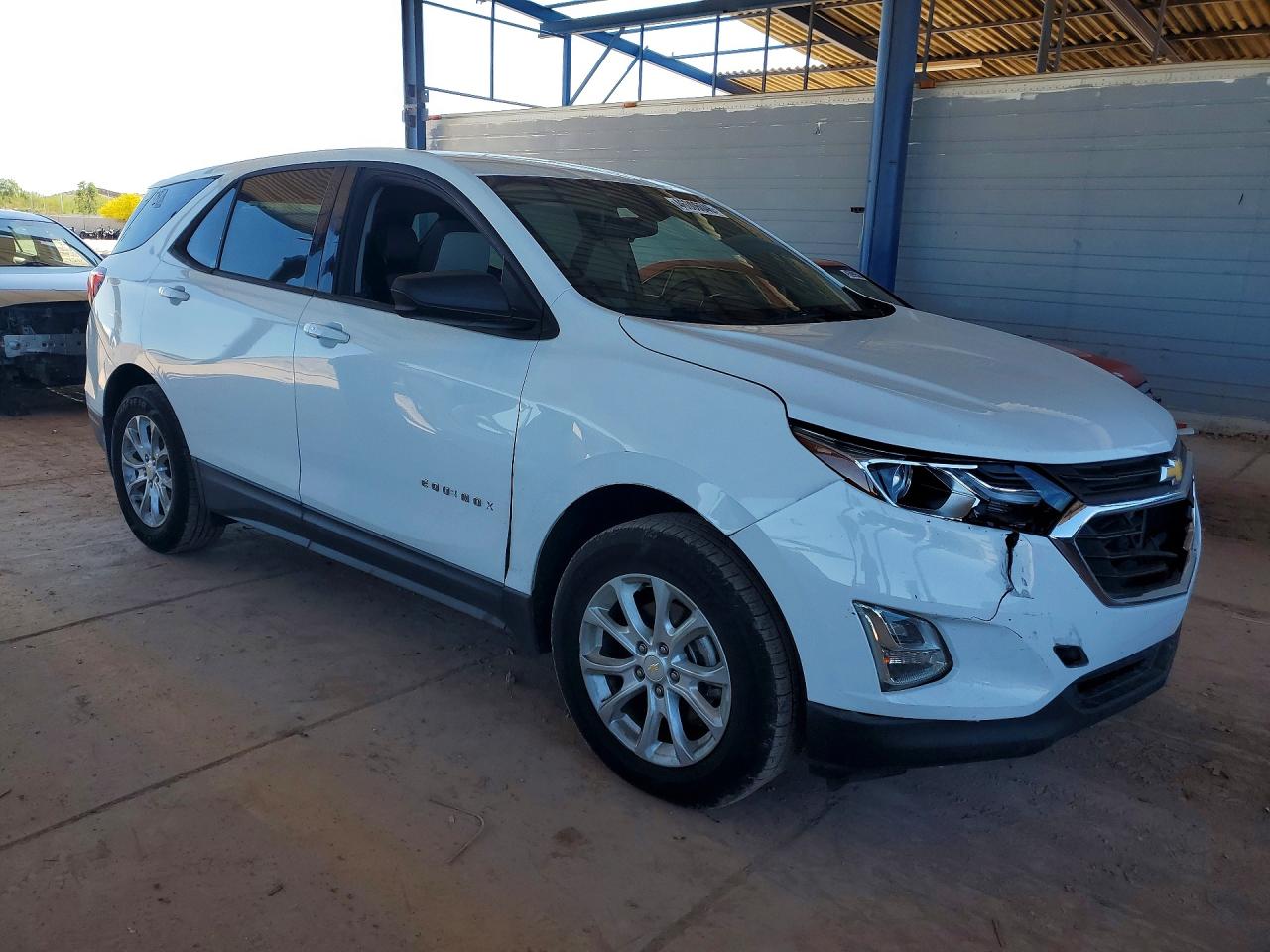 2018 CHEVROLET EQUINOX LS photo 4