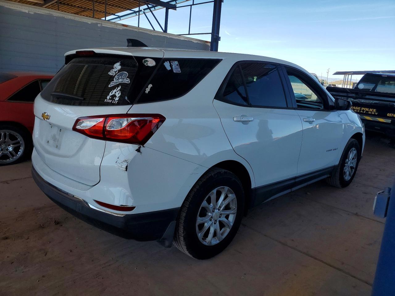 2018 CHEVROLET EQUINOX LS photo 3