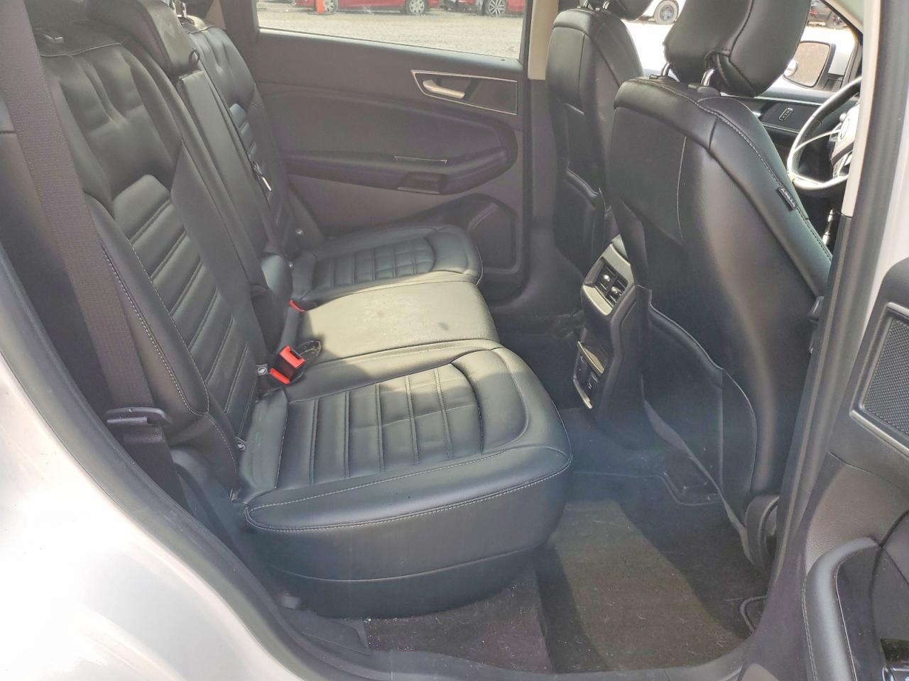 2019 FORD EDGE SEL photo 31
