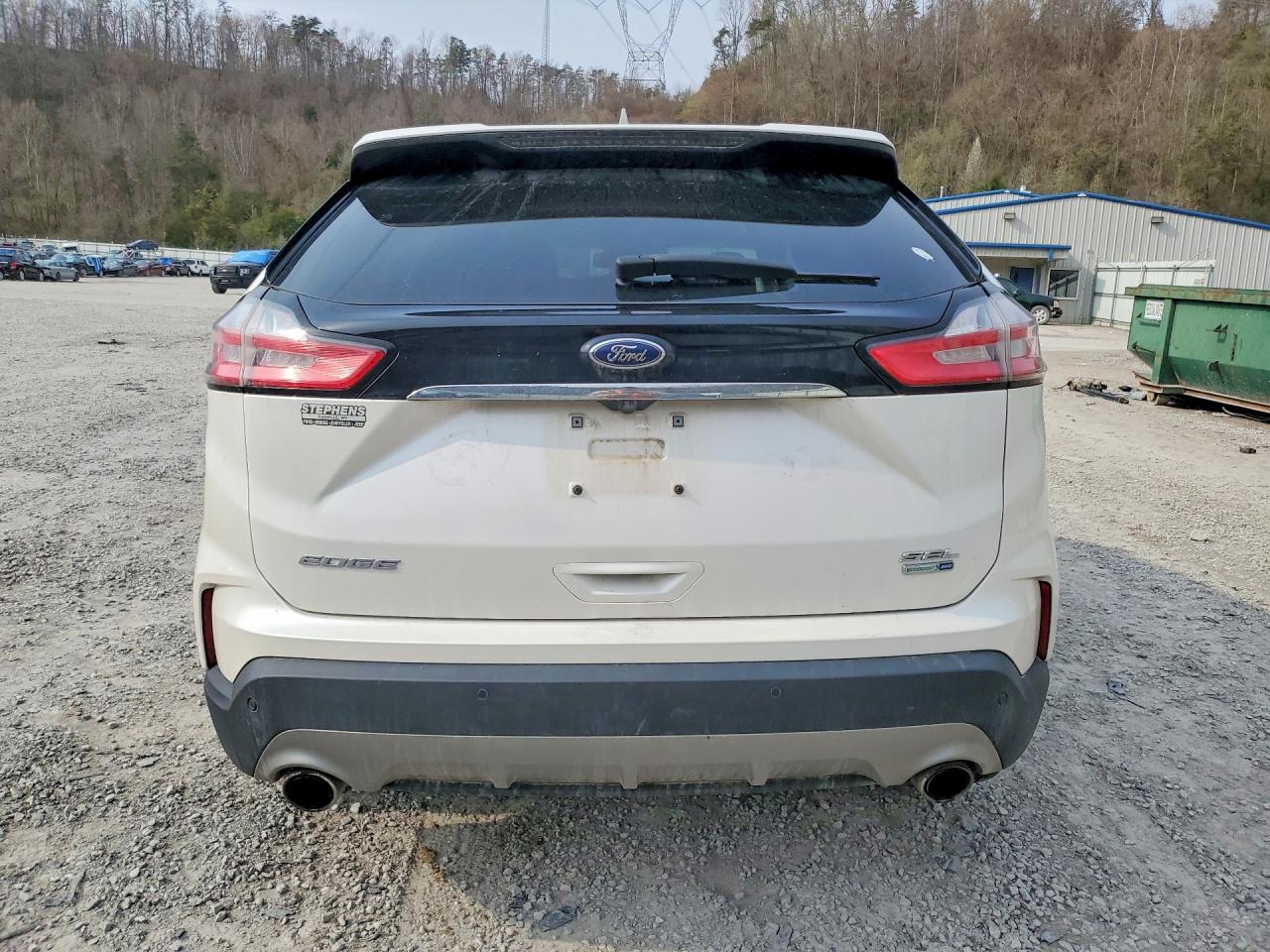 2019 FORD EDGE SEL photo 16