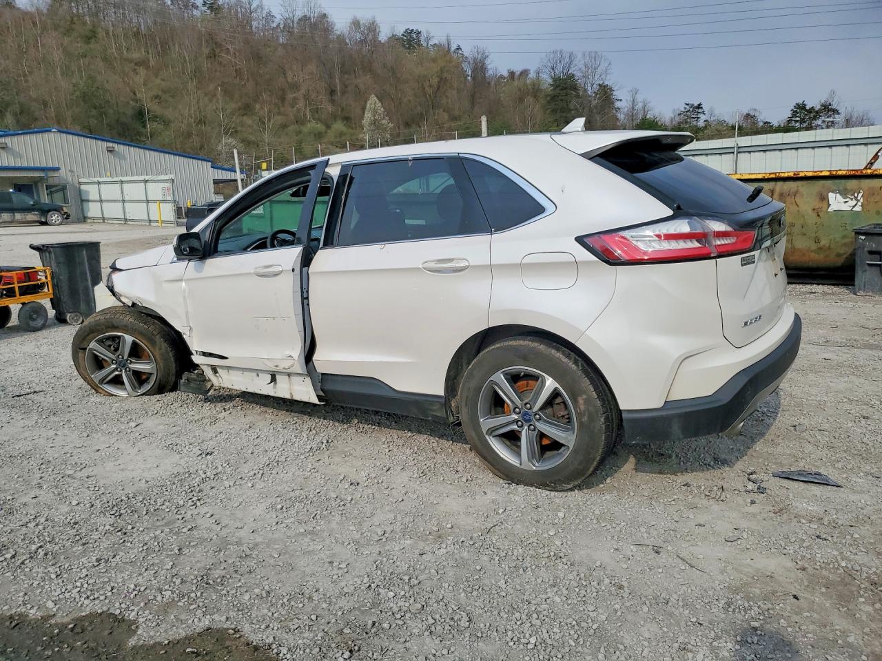 2019 FORD EDGE SEL photo 4