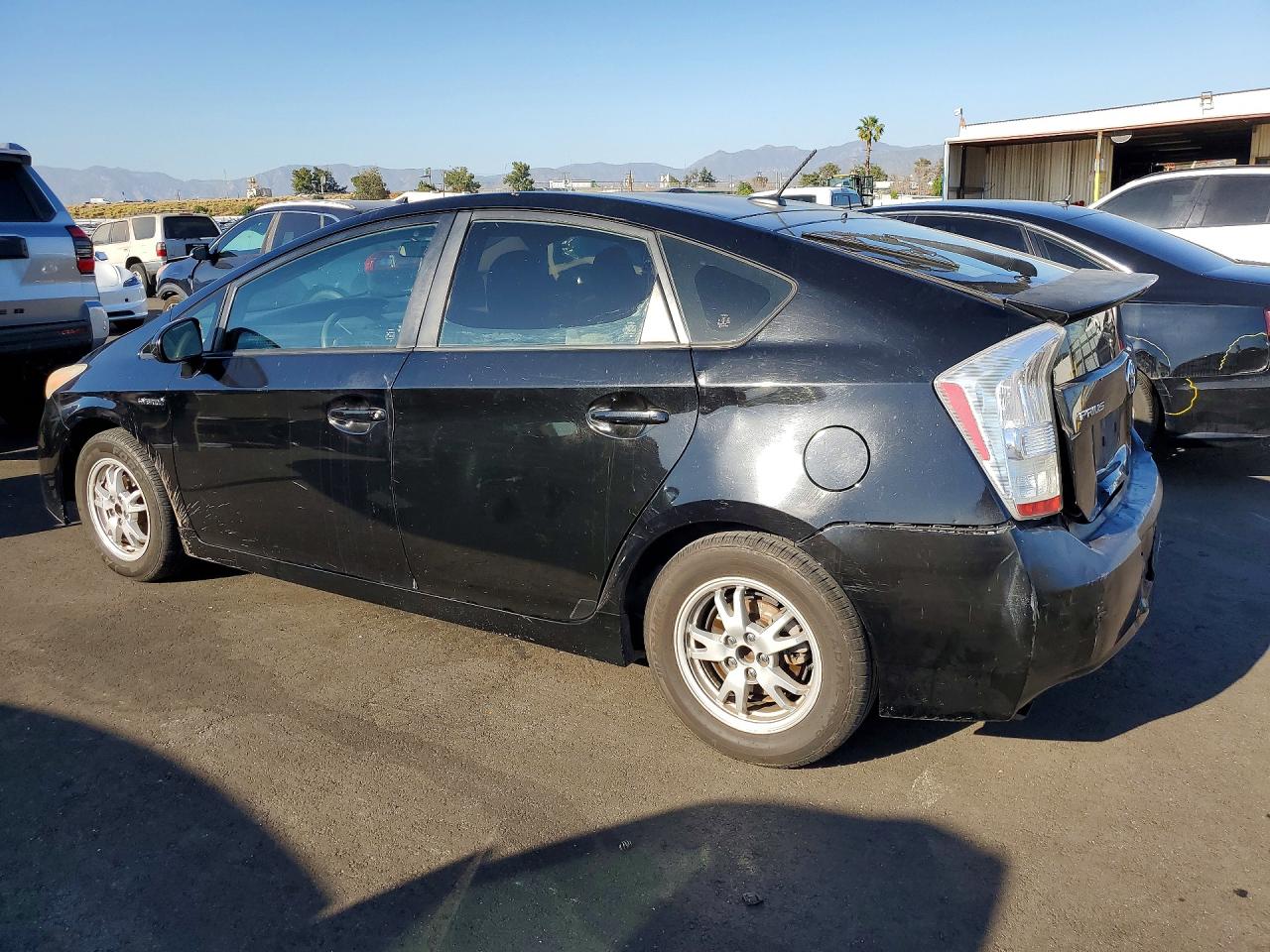 2011 TOYOTA PRIUS TWO photo 3