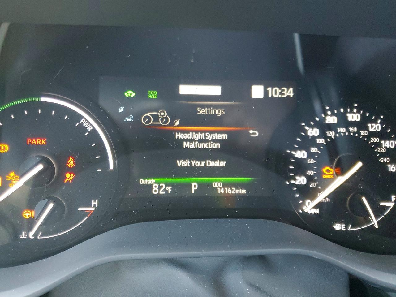 2025 TOYOTA SIENNA LE 8-PASSENGER photo 25