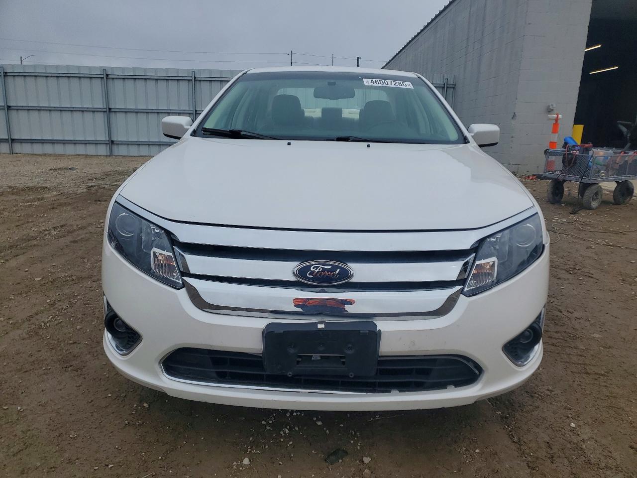 2010 FORD FUSION SEL photo 5