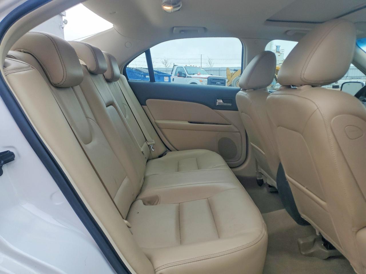 2010 FORD FUSION SEL photo 10