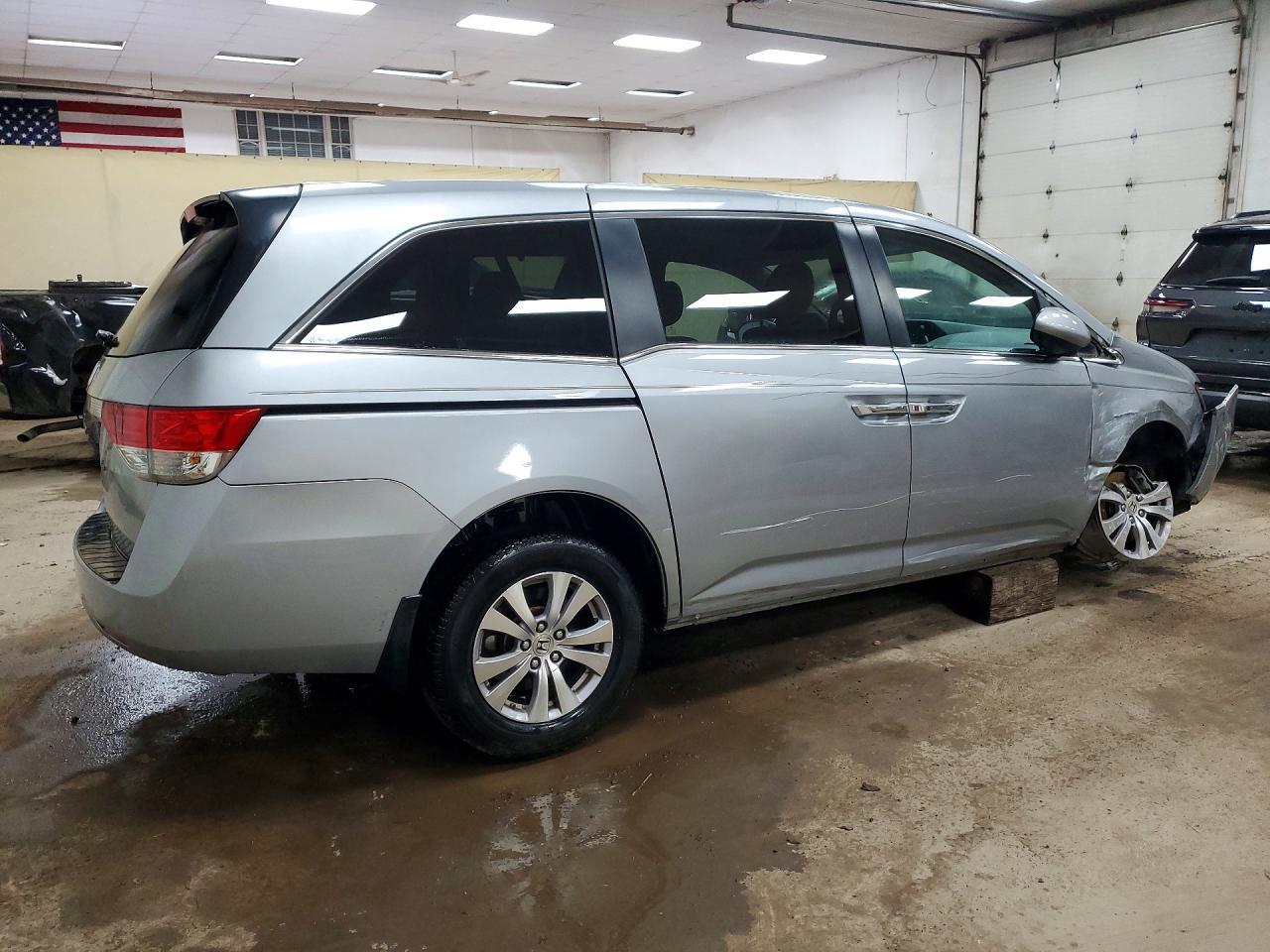 2016 HONDA ODYSSEY EX photo 5