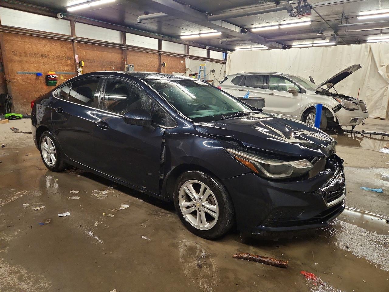 2016 CHEVROLET CRUZE LT photo 4