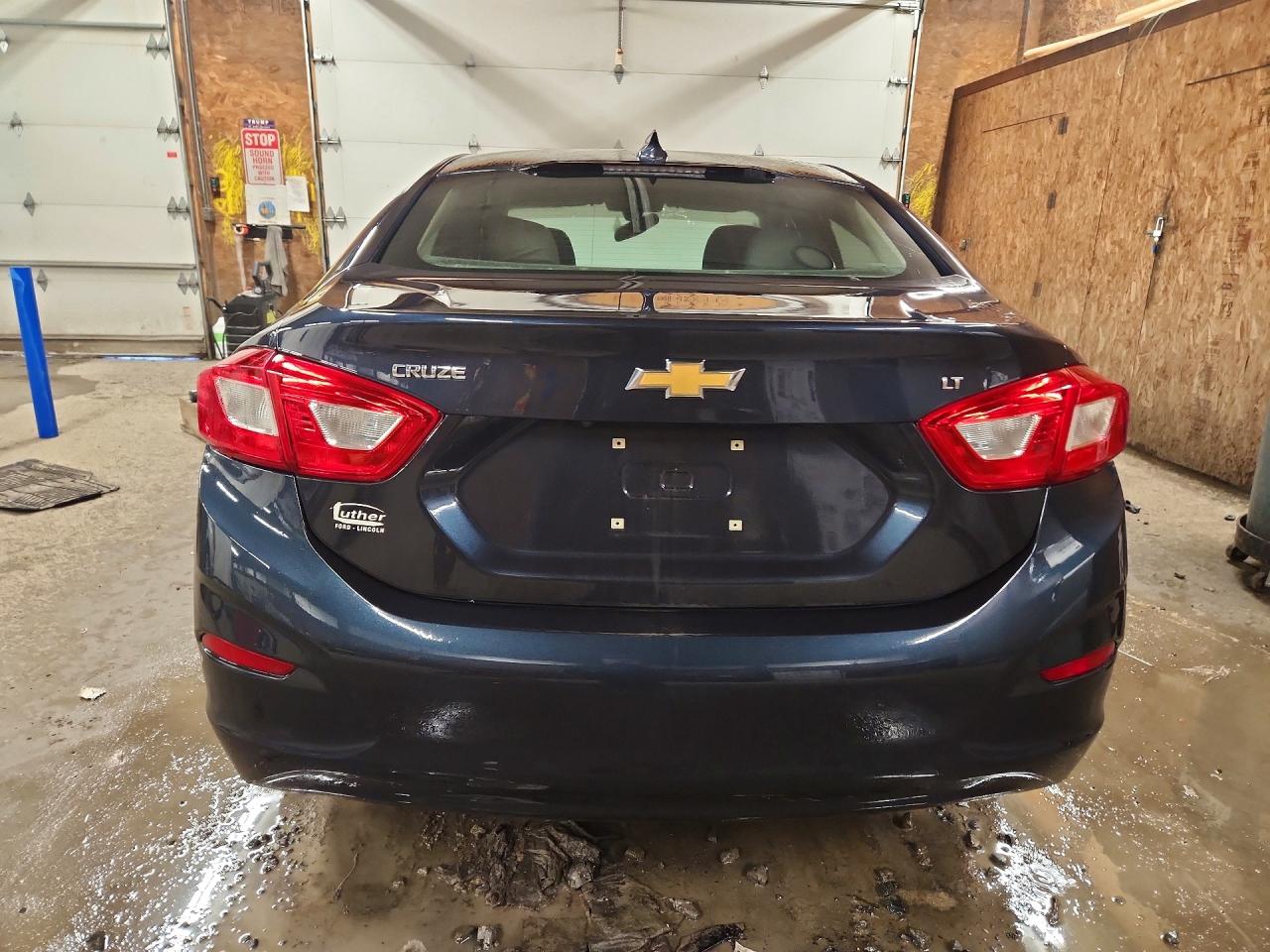 2016 CHEVROLET CRUZE LT photo 6
